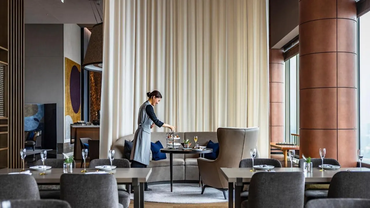 Four Seasons Hotel Tokyo At Otemachi Japan