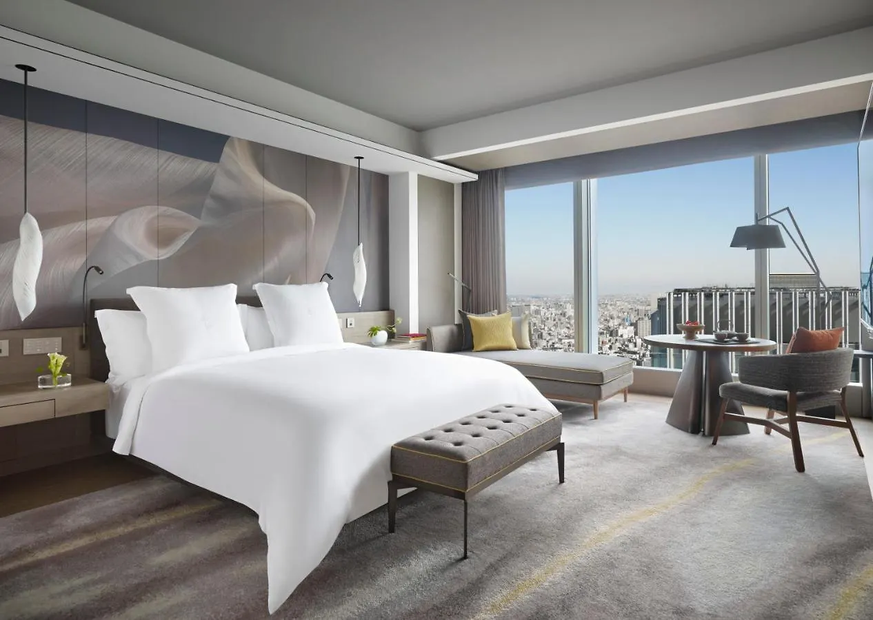 Four Seasons Hotel Tokyo At Otemachi
