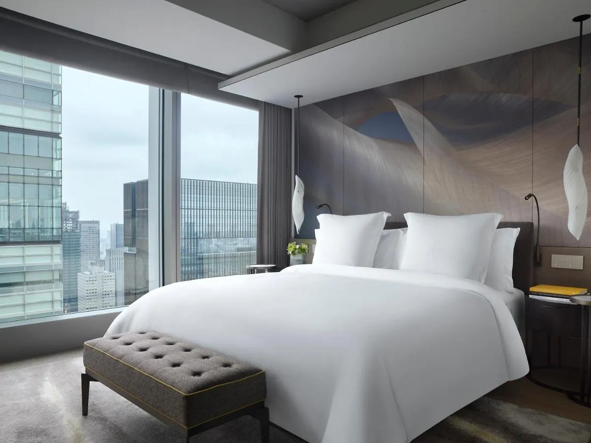 *****  Four Seasons Hotel Tokyo At Otemachi Japan