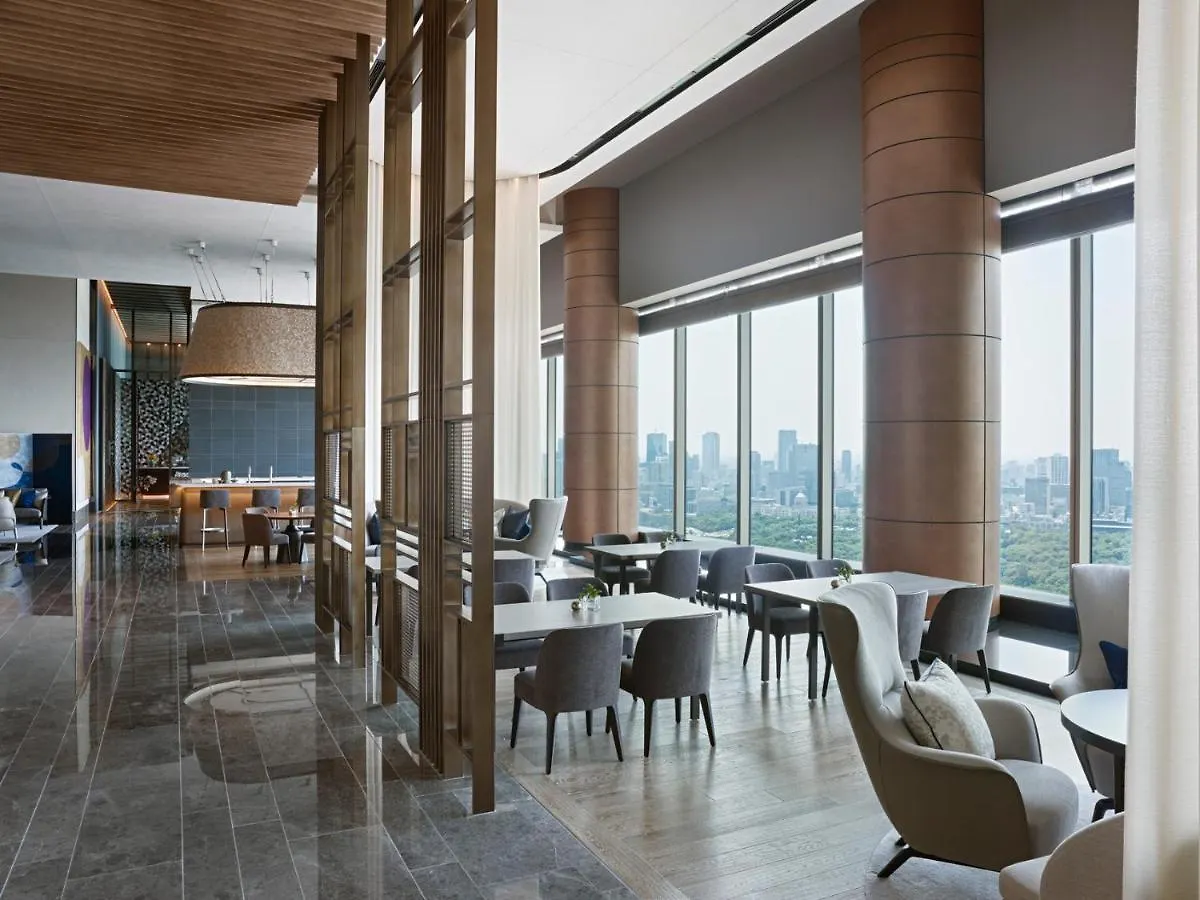 Four Seasons Hotel Tokyo At Otemachi