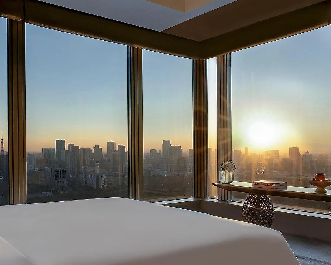 Four Seasons Hotel Tokyo At Otemachi 5*,  Japonia